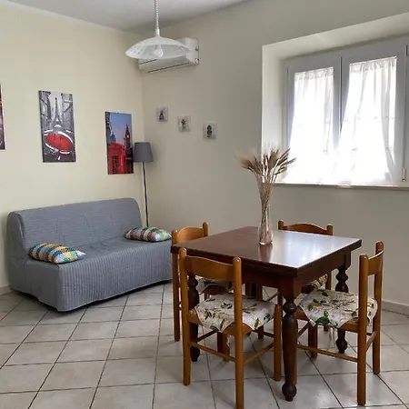 Apartment Saba's House